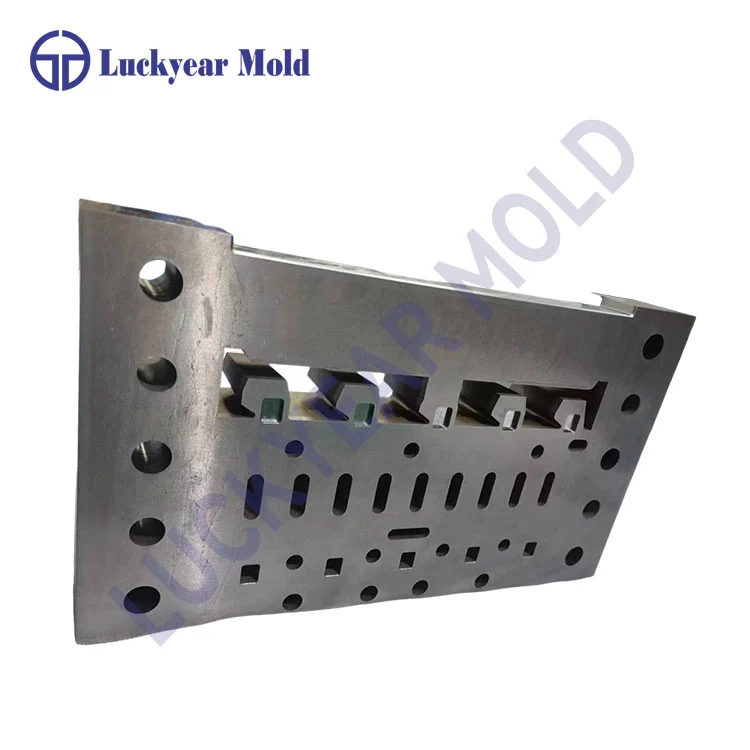 Bakit mahalaga ang CNC machining mold plate para sa paggawa ng mataas na katumpakan?